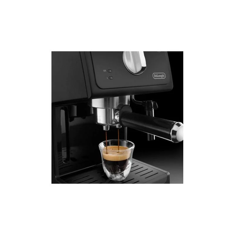 Рожковая кофеварка эспрессо DeLonghi ECP 31.21 BK (ECP31.21BK) Рожковая кофеварка эспрессо DeLonghi ECP 31.21 BK (ECP31.21BK)