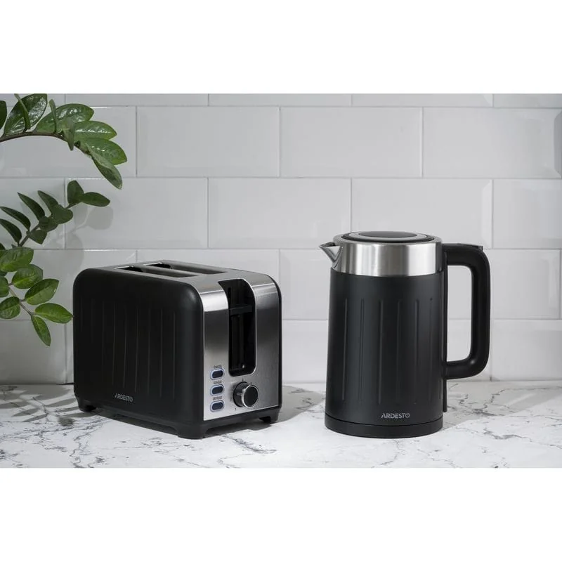 Электрочайник Ardesto EKL-F18B Электрочайник Ardesto EKL-F18B