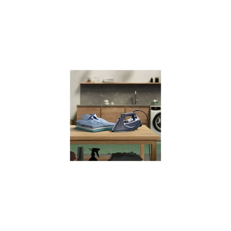 Утюг Electrolux E6SI1-4MN Утюг Electrolux E6SI1-4MN