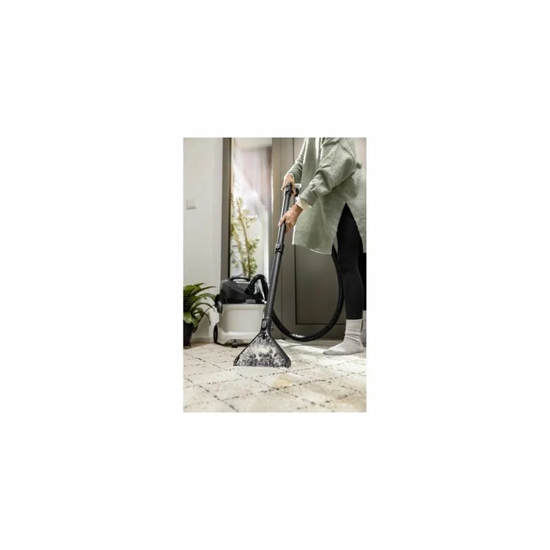 Пылесос Karcher SE 5 (1.081-230.0) Пылесос Karcher SE 5 (1.081-230.0)